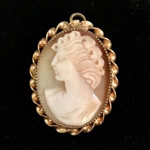 VINTAGE CAMEO